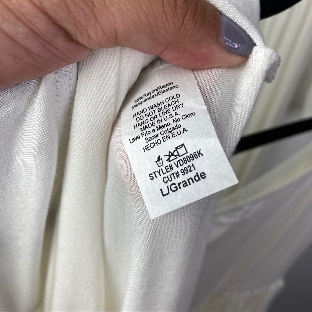 NWOT White Off Shoulder Maternity Maxi Dress - Picture 6 of 6